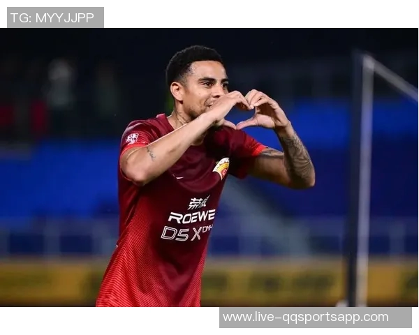 古斯塔沃合同即将到期联赛撤销报名海港生涯仅剩一场亚冠挑战 古斯塔沃合同即将到期联赛撤销报名海港生涯仅剩一场亚冠挑战