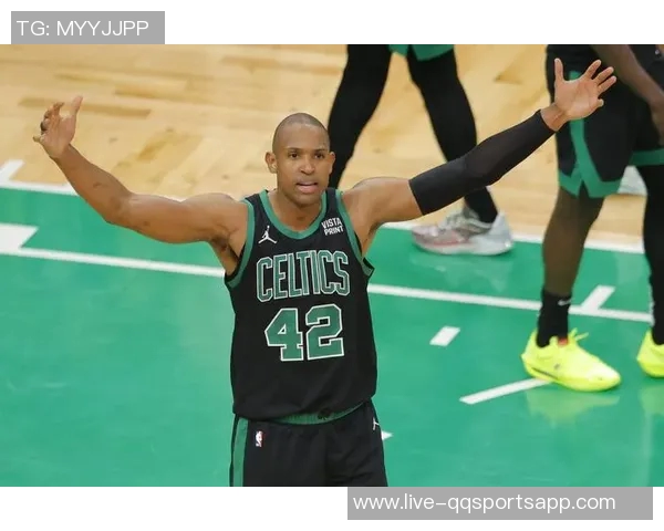 霍福德分享融入勇士体系的心路历程与学习心得 霍福德分享融入勇士体系的心路历程与学习心得