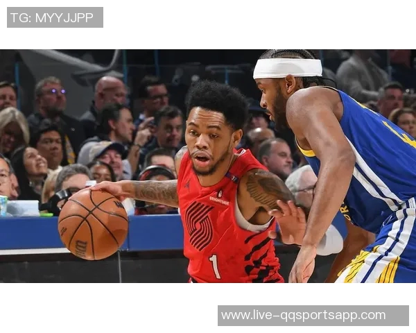 安芬尼西蒙斯回顾绿军首秀表现从紧张到自如掌控比赛节奏 安芬尼西蒙斯回顾绿军首秀表现从紧张到自如掌控比赛节奏