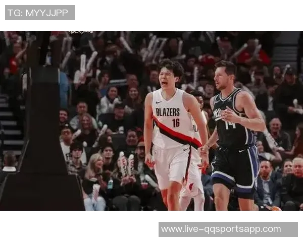 乐福盛赞杨瀚森天赋出众与他并肩作战让我倍感快乐 乐福盛赞杨瀚森天赋出众与他并肩作战让我倍感快乐