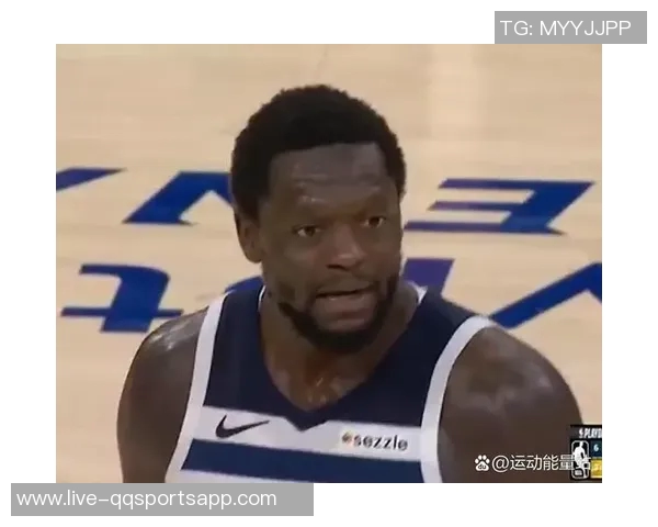 兰德尔上半场表现稳定11投6中贡献14分4篮板1助攻1抢断 兰德尔上半场表现稳定11投6中贡献14分4篮板1助攻1抢断