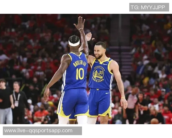 科尔巧妙排兵布阵库里追梦库明加桑托斯波斯特联手出击 科尔巧妙排兵布阵库里追梦库明加桑托斯波斯特联手出击