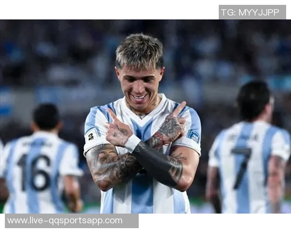 阿根廷国家队宣布恩佐因右膝滑膜炎缺席巡回赛名单调整 阿根廷国家队宣布恩佐因右膝滑膜炎缺席巡回赛名单调整