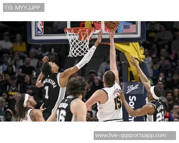 哈珀出战25分钟表现抢眼马刺在他带领下豪取四连胜 哈珀出战25分钟表现抢眼马刺在他带领下豪取四连胜