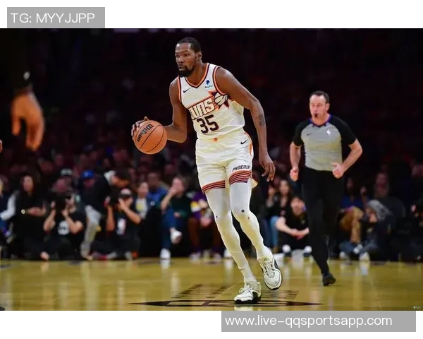 杜兰特谈末节逆转信心提升期待球队能够顺利结束比赛 杜兰特谈末节逆转信心提升期待球队能够顺利结束比赛