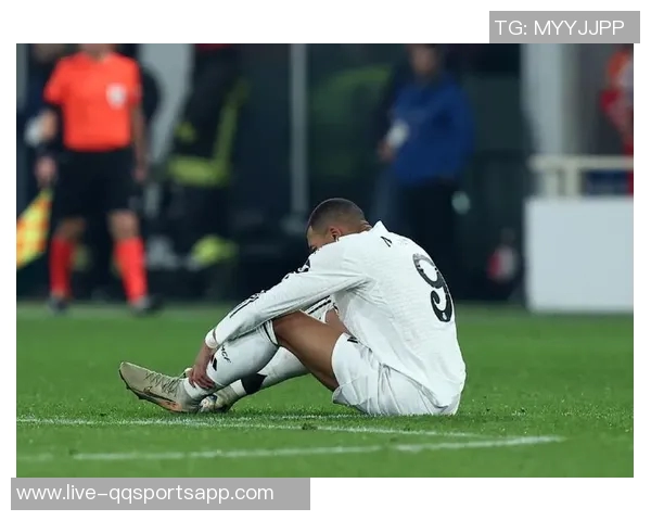 耐克希望姆巴佩克服膝伤参加法国队三月赛事